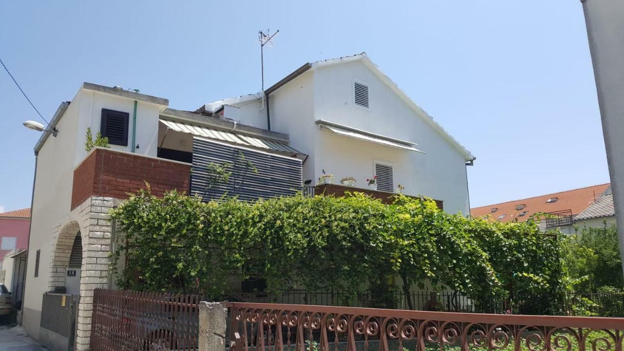 Soba Za Odmor Nika Hotel Kaštela Kültér fotó